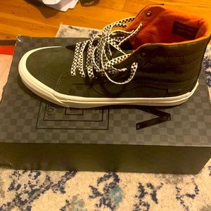 Vans Size 11.5 Green/Orange